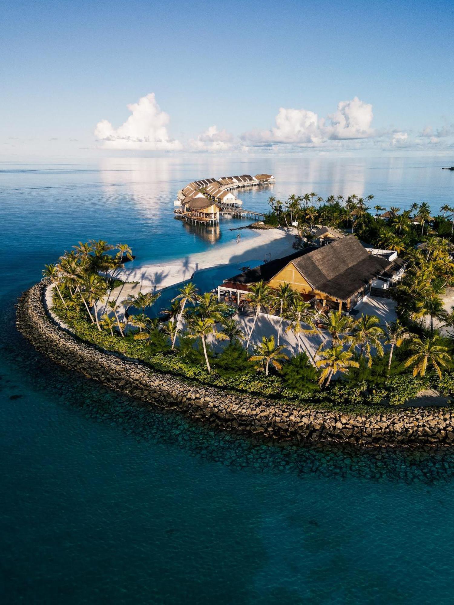Hilton Maldives Amingiri Resort & Spa Male Exterior photo