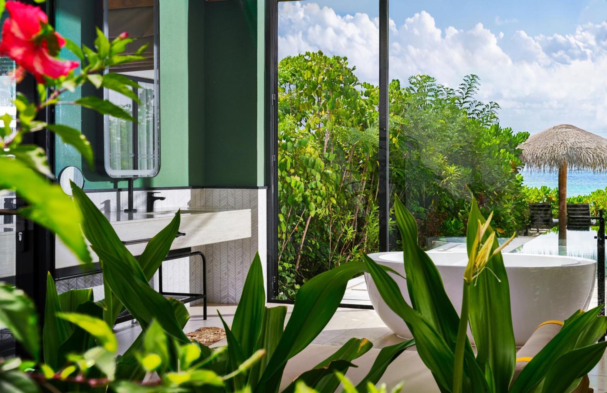 Hilton Maldives Amingiri Resort & Spa Male Exterior photo